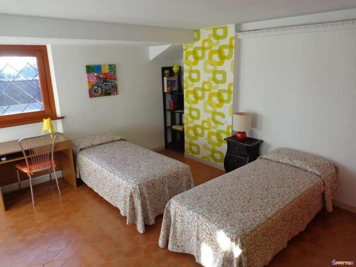 Appartamento Genziana - Con Vista Piscina E Garage Sirmione Ngoại thất bức ảnh